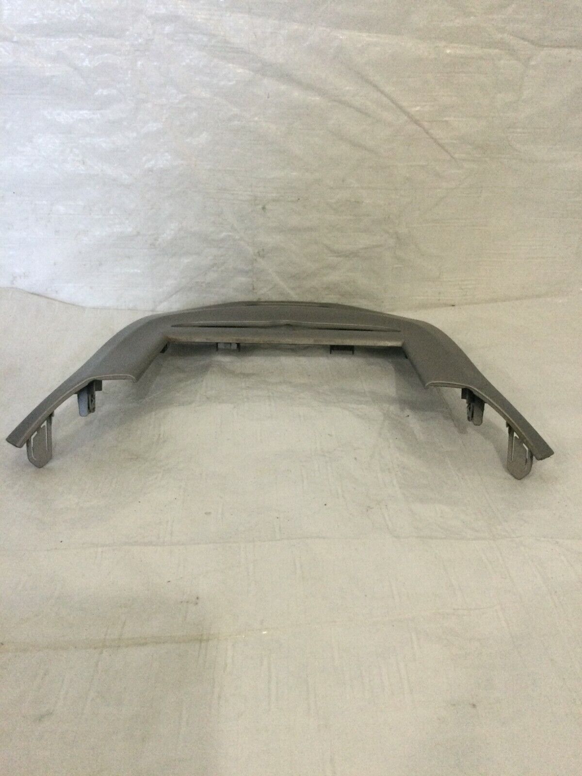 2016-2019 Chevrolet Cruze Center Dash Radio Bezel Trim Panel OEM