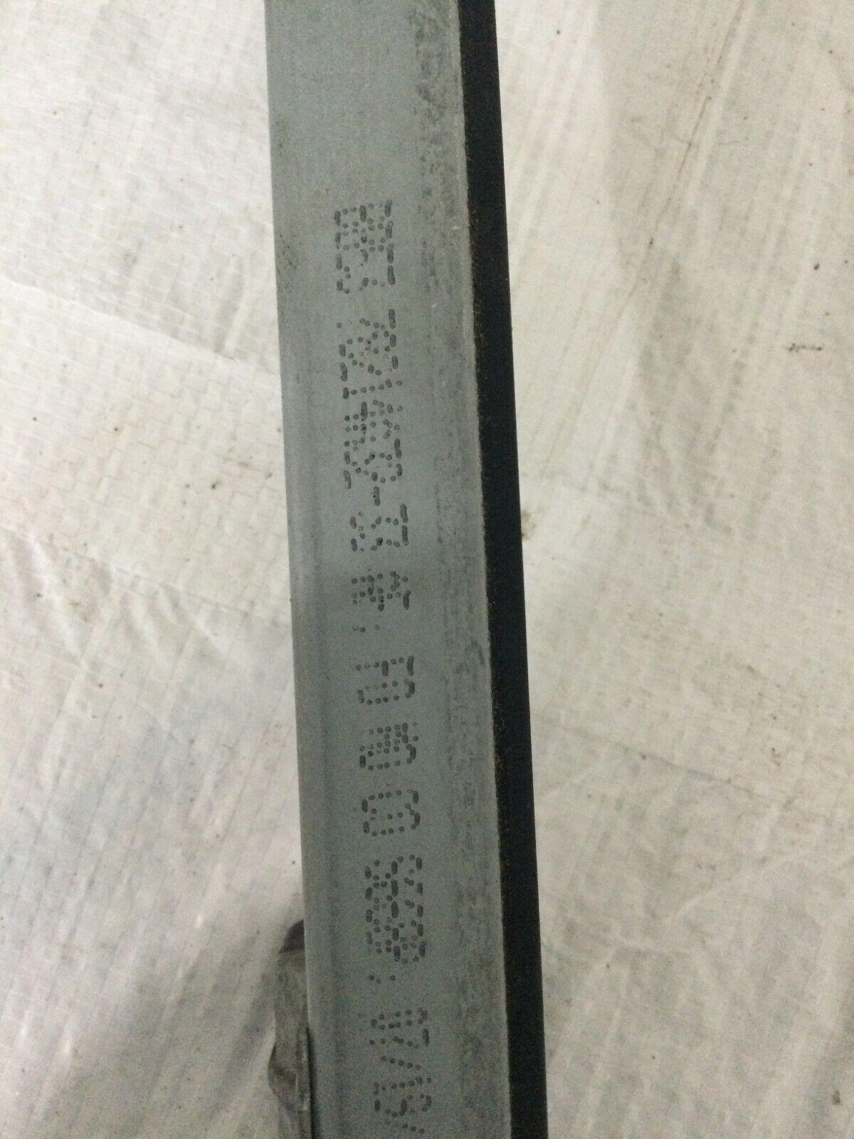 2017 Ford Explorer Front Left Window Glass Lower Channel OEM
