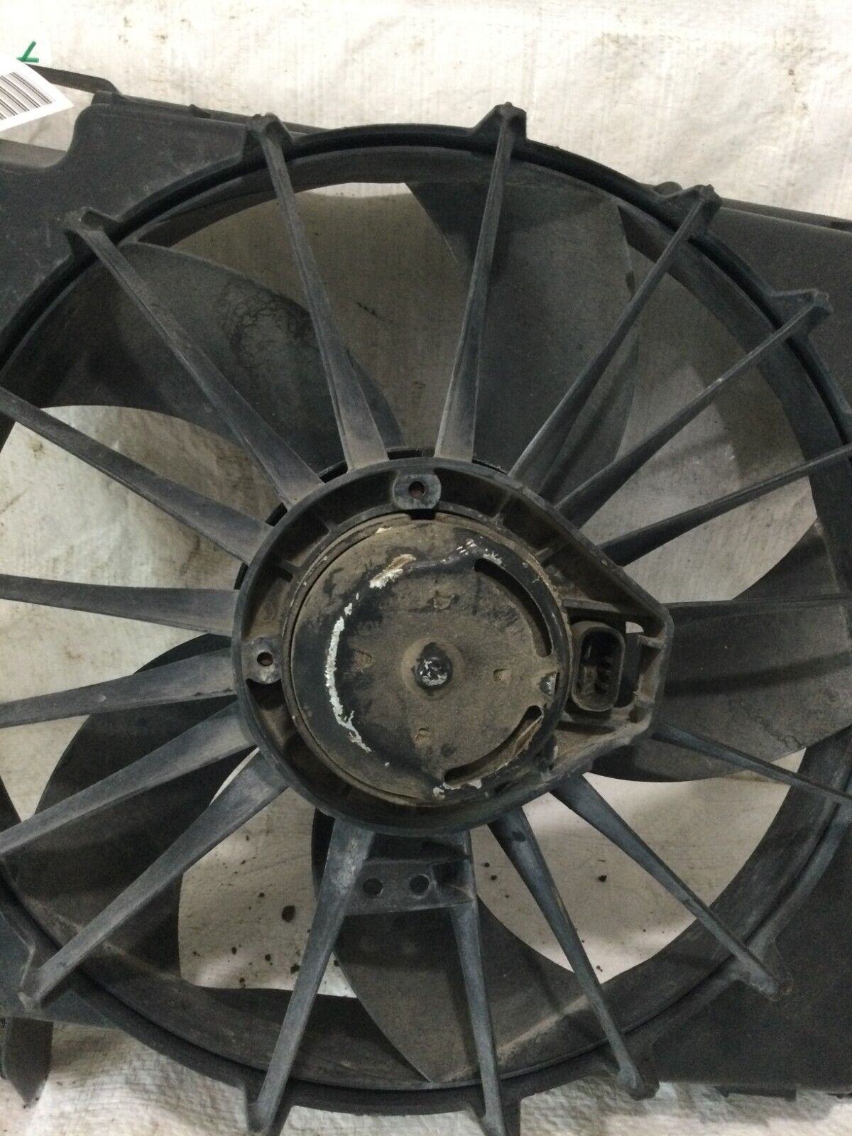 2004 Dodge Ram 1500 Intercooler Cooling Fan  Assembly 1115088 OEM