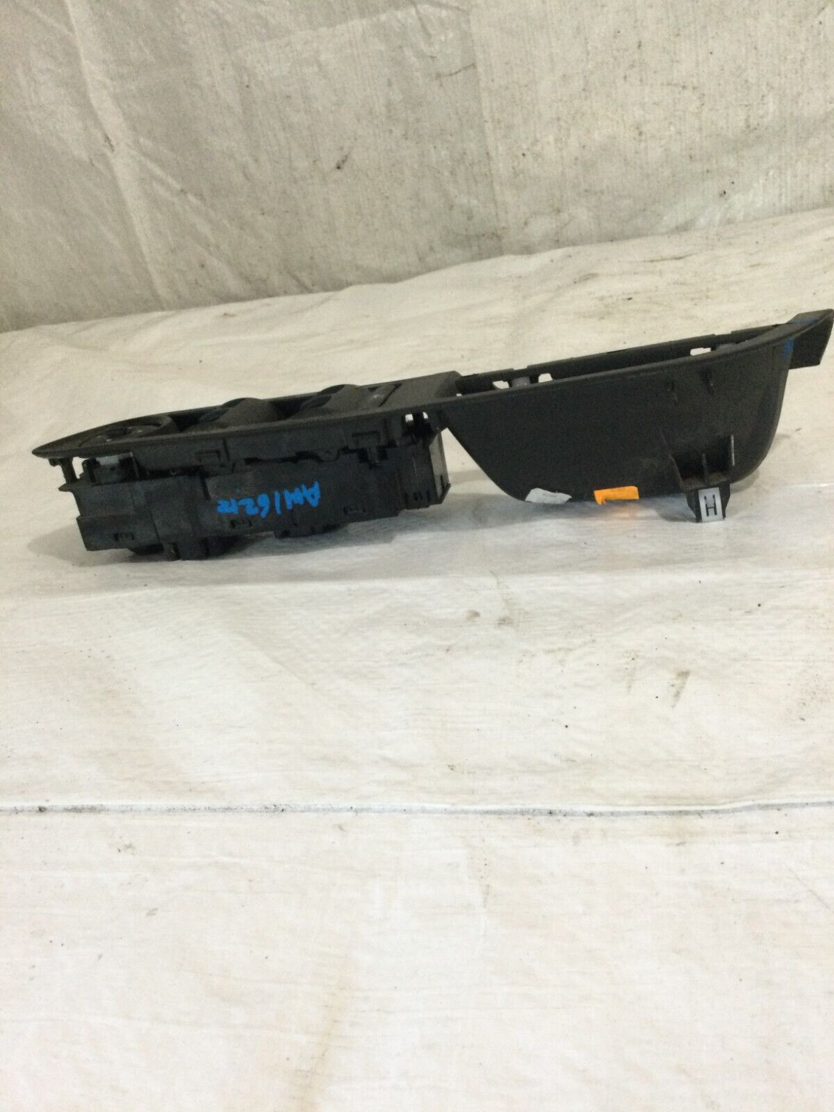 2017 Ford Escape Front Driver Master Window Mirror Switch BM5T-14A132-AA OEM