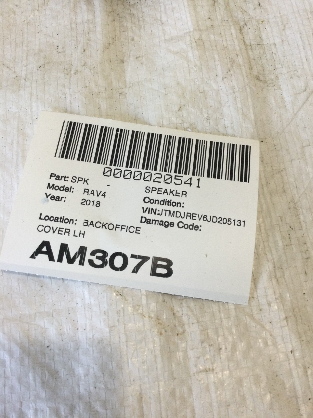 Driver Side Left Tweeter Speaker Cover 55535-0R010 Toyota RAV4 2018