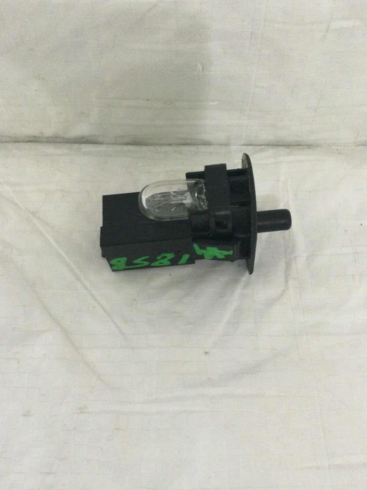 2006-2008 Dodge Ram 3500 Glovebox Light Pressure Switch OEM