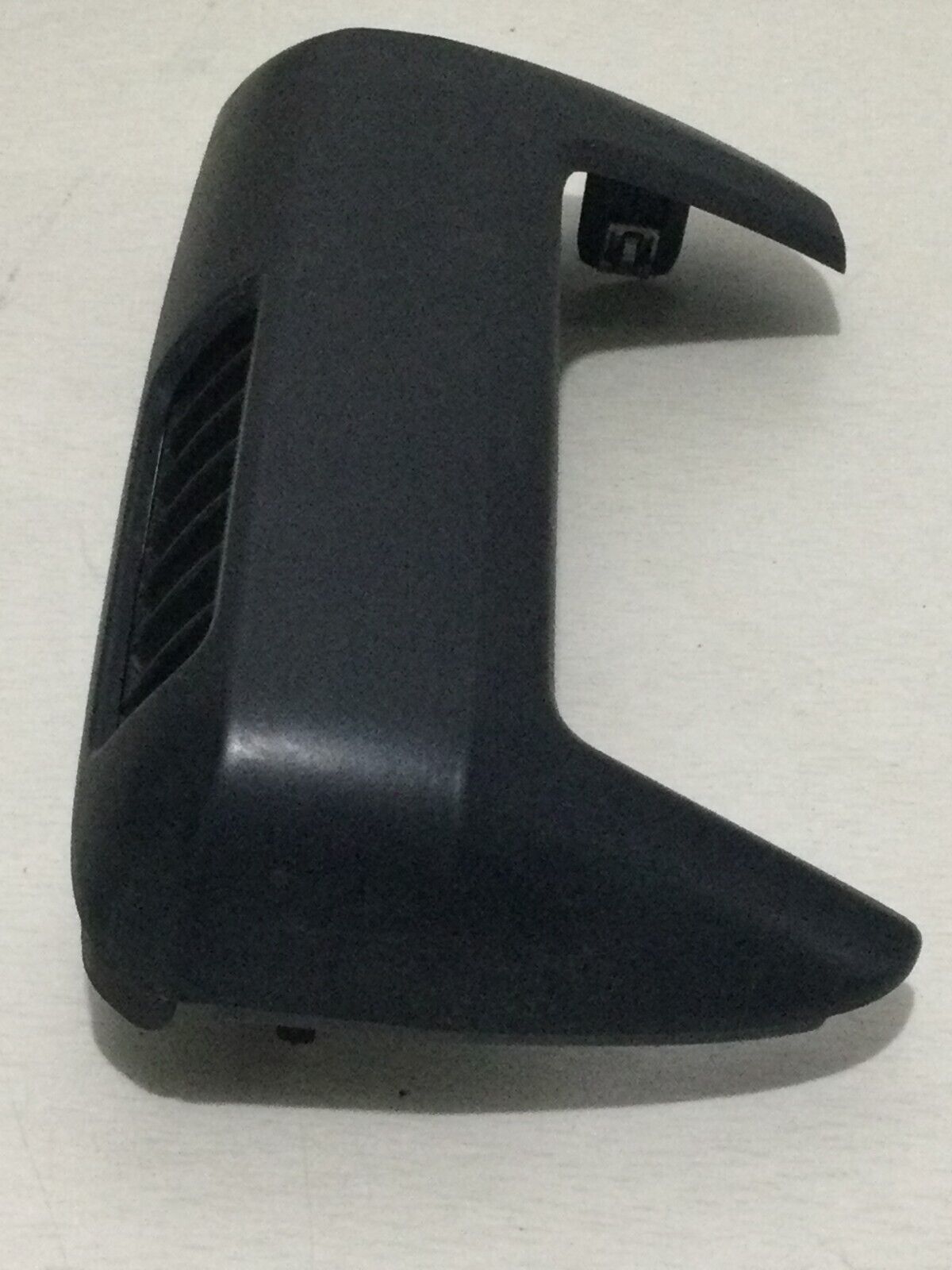 2018 Chevrolet Silverado 1500 Right Vent Panel Trim OEM