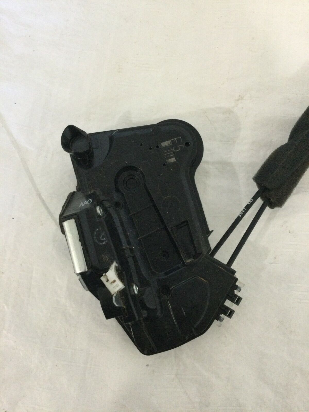 2016-2018 Honda Civic Front Right Door Lock Latch W/ Interior Door Handle OEM