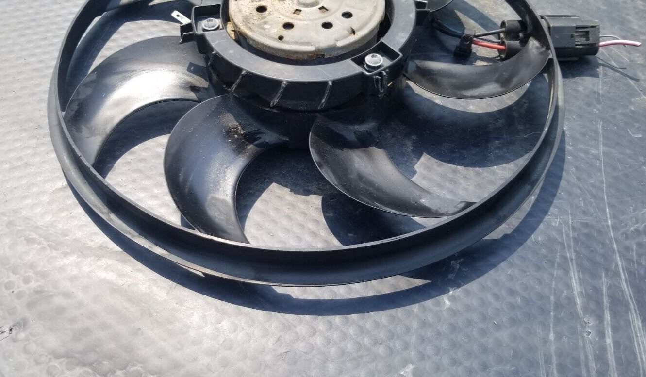 2006 Mazda 3 Electric Radiator Cooling Fan W/ Module 1137328148
