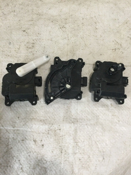 2012 Cadillac CTS A/C Heater Blend Door Actuator OEM Set of 3