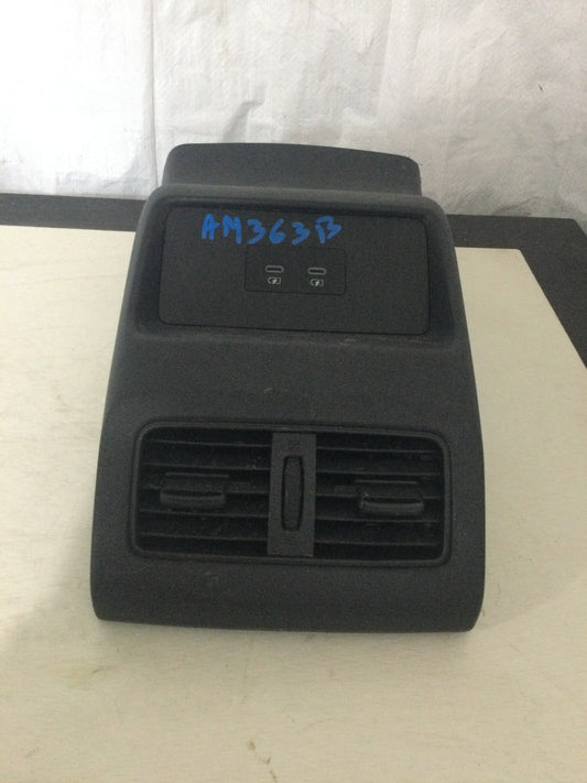 2024 Nissan Rogue 1.5L Rear Center Console Air Vents OEM