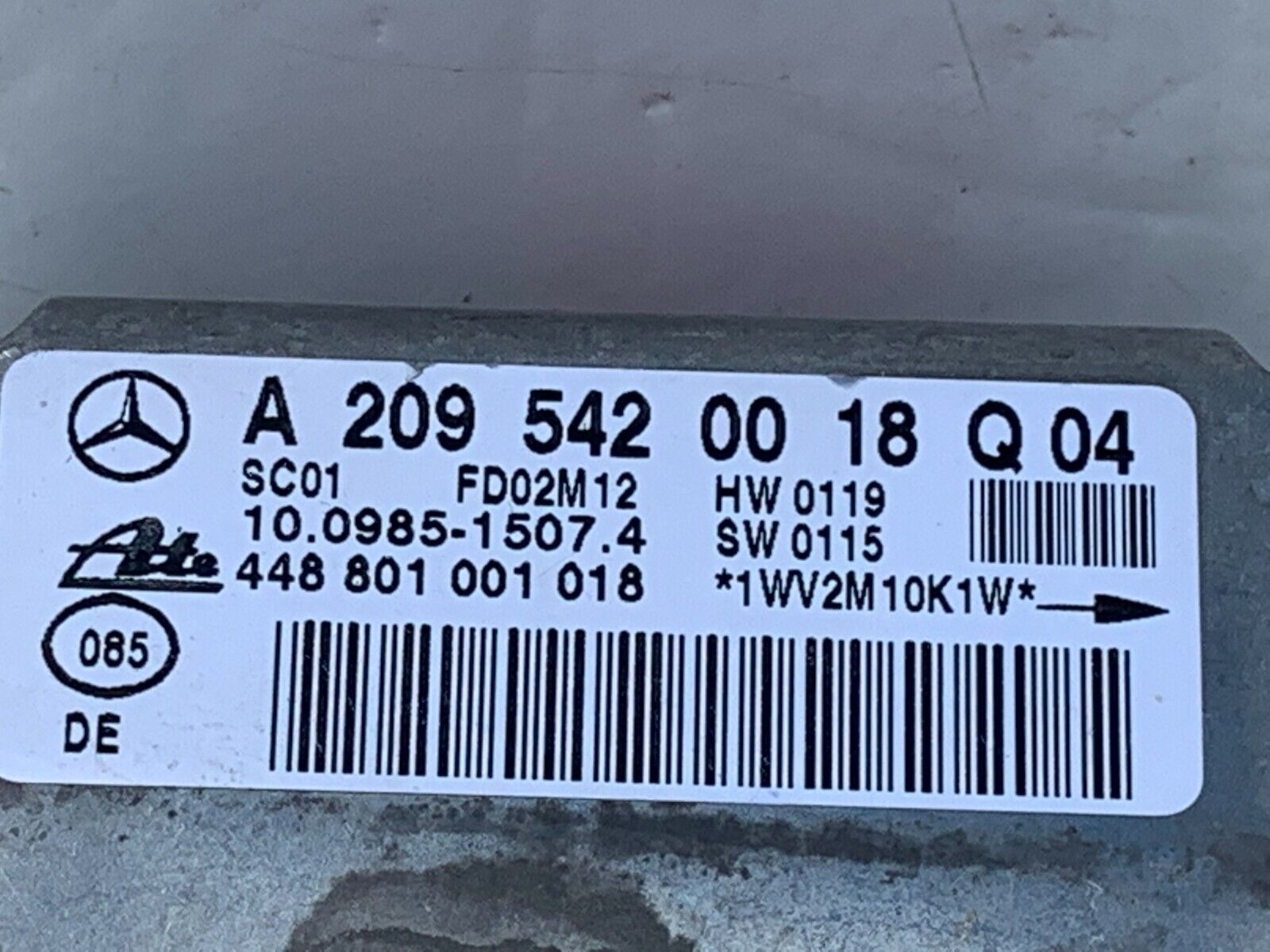 2001-2005 Mercedes-Benz A203 C240 C230 C320 Yaw Rate Sensor Module A2095420018Q
