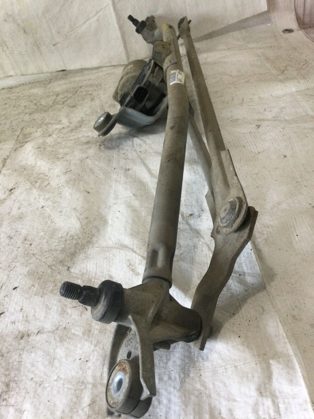 2007-2010 Chevy Silverado 2500 Windshield Wiper Motor W/ Linkage OEM 25923882