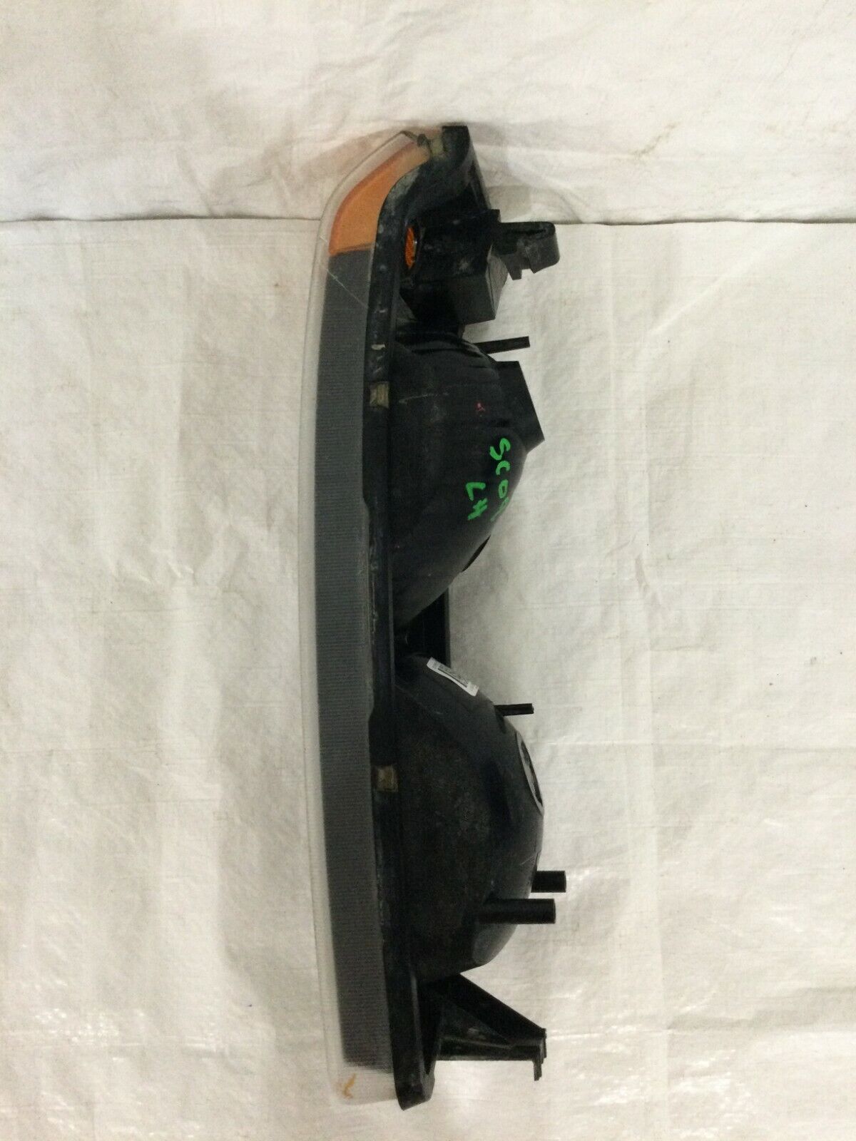 2006 Chevy Silverado 2500HD Left Corner Light OEM 15199556