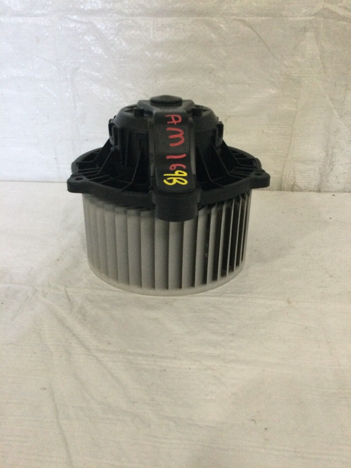2016-2017 Hyundai Elantra GT AC Heater Blower Motor F00S3B2474 OEM