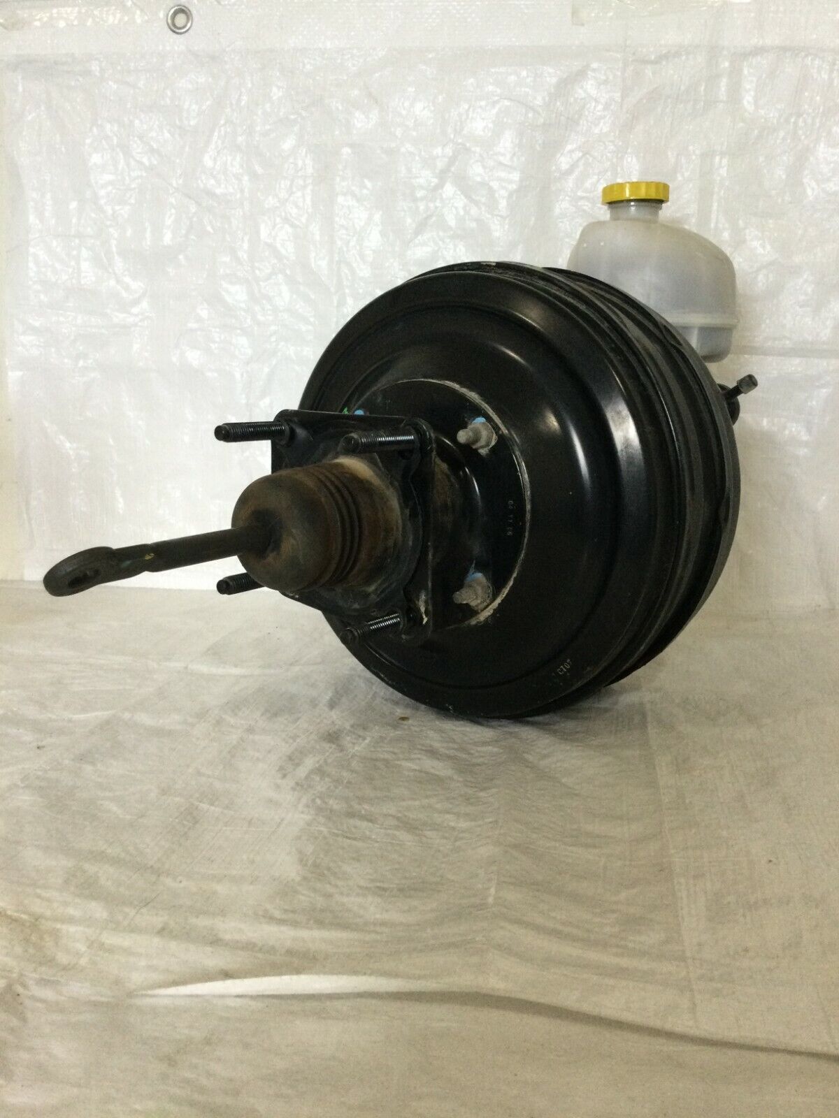 2006 Dodge Ram 2500 Power Brake Booster OEM 5.7L