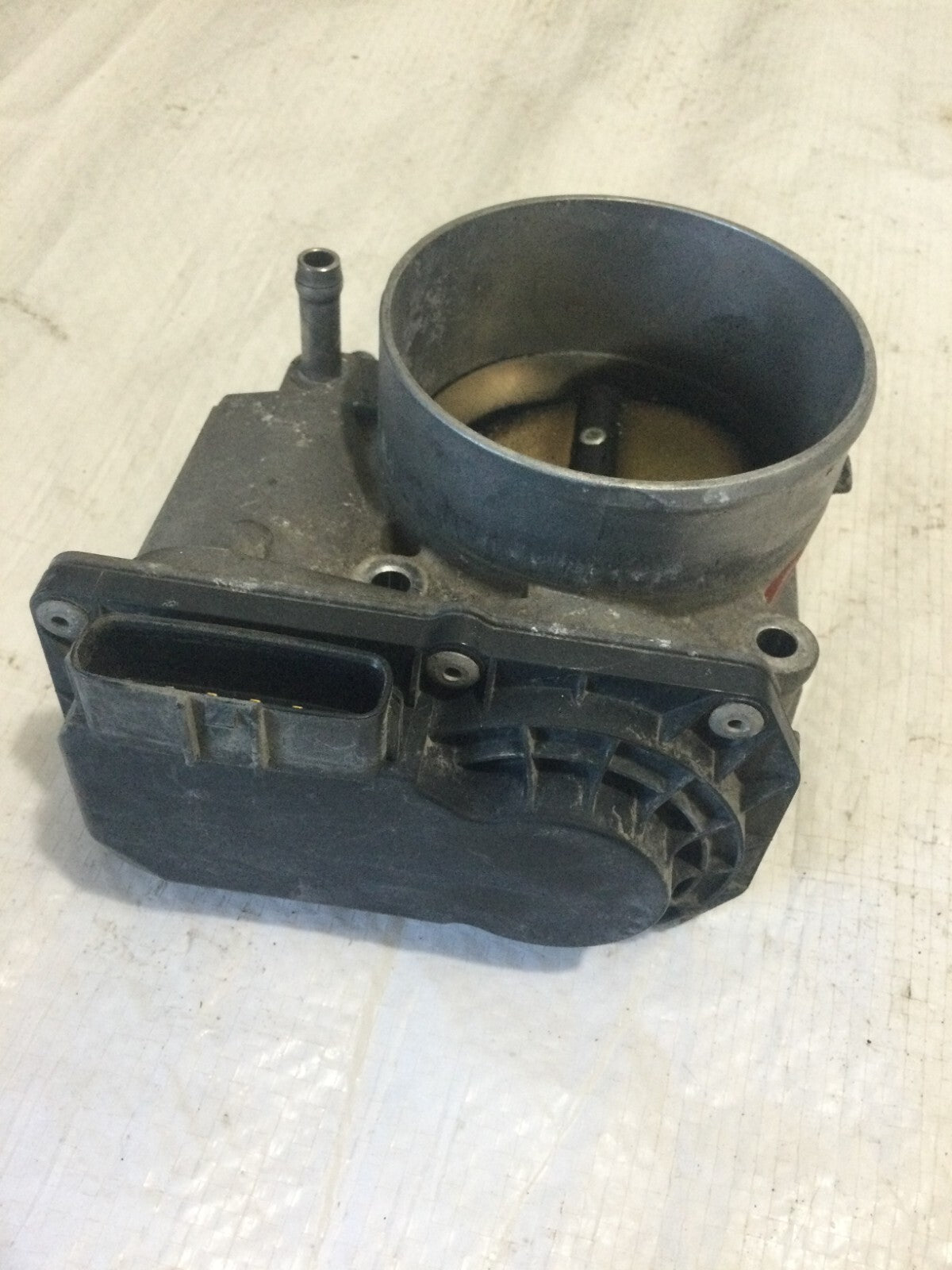 2005 Toyota 4Runner Throttle Body Valve Assembly OEM 4.7L V8