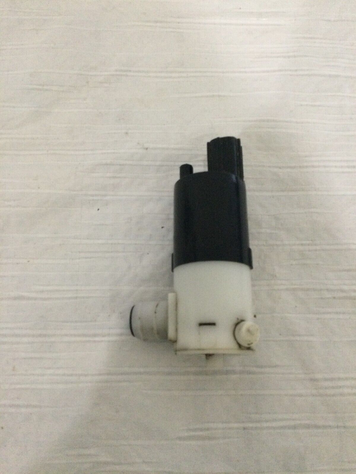 Front Windshield Washer Pump for 2003-2008 Dodge Ram 3500 OEM