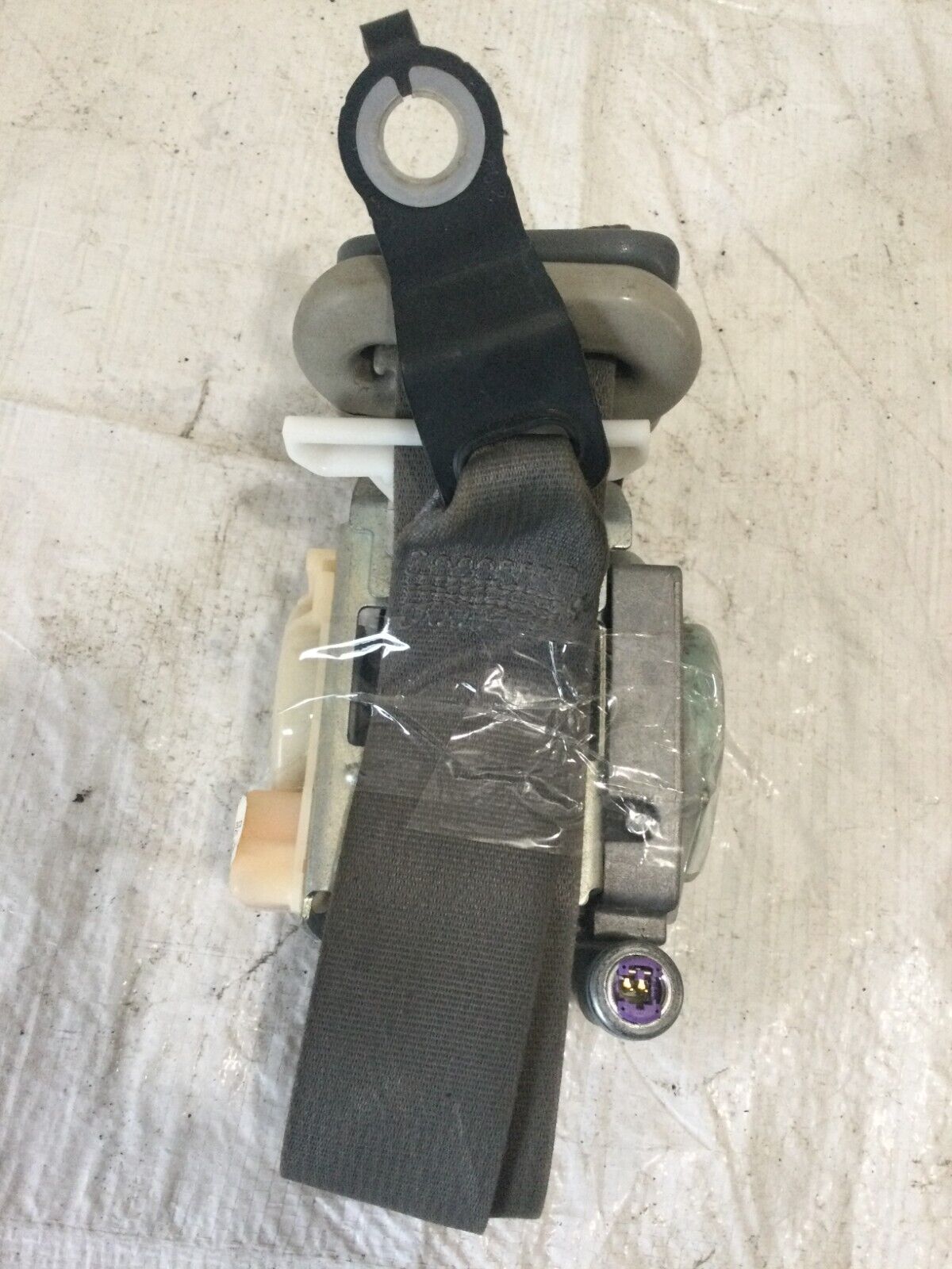 2006 Dodge Ram 1500   Bucket Seat Left Driver Front Seat Belt OEM