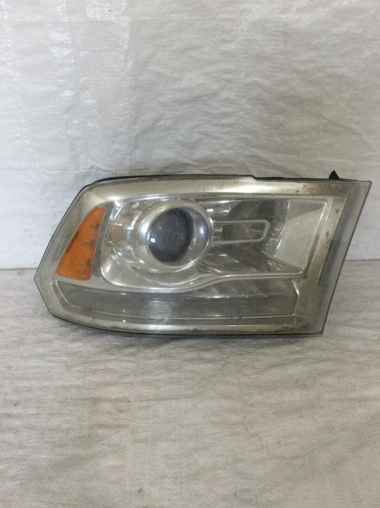 2009-2018 Dodge Ram 1500 Headlight Headlamp Assembly Right Passenger Side OEM RH