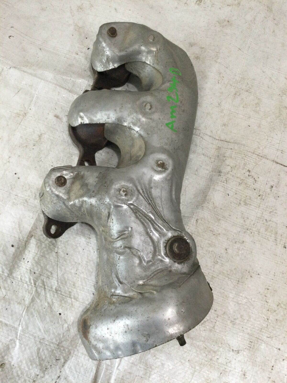2019 Chevrolet Silverado 1500  Left  Side Engine Exhaust Manifold OEM