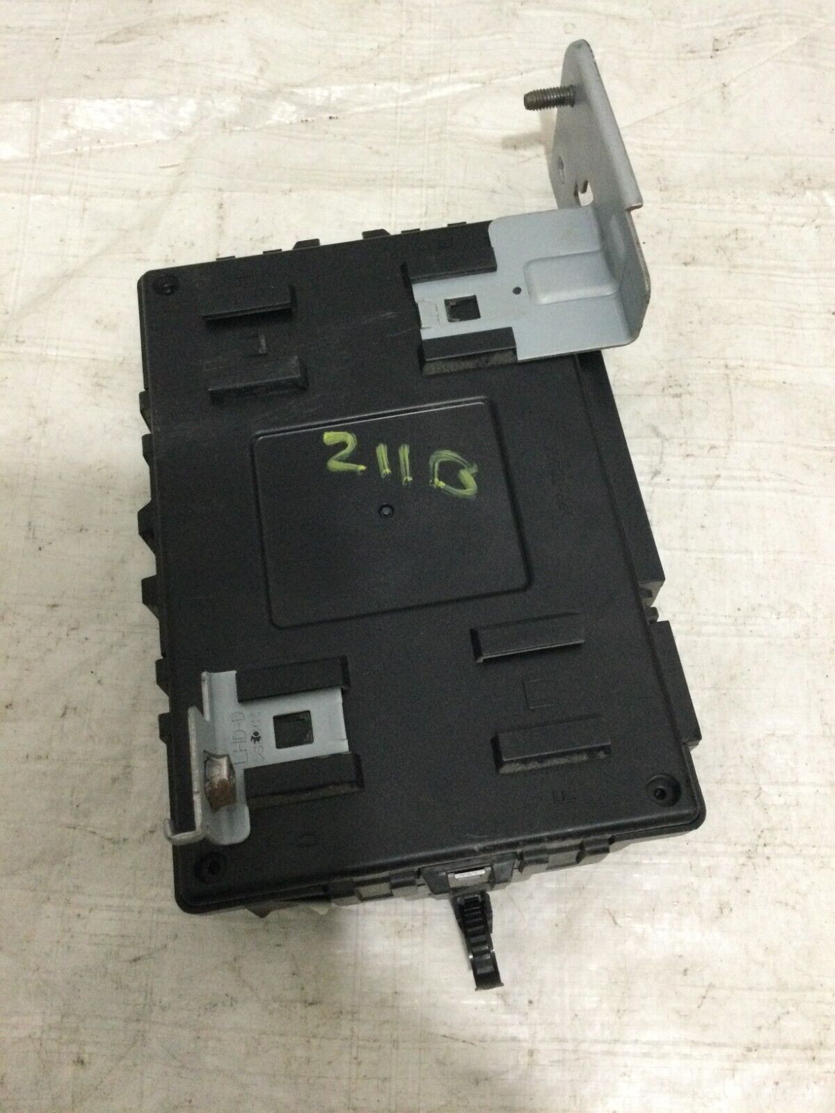 2017 Hyundai Elantra Body Control BCM BCU Module 95400-F2BN0 OEM