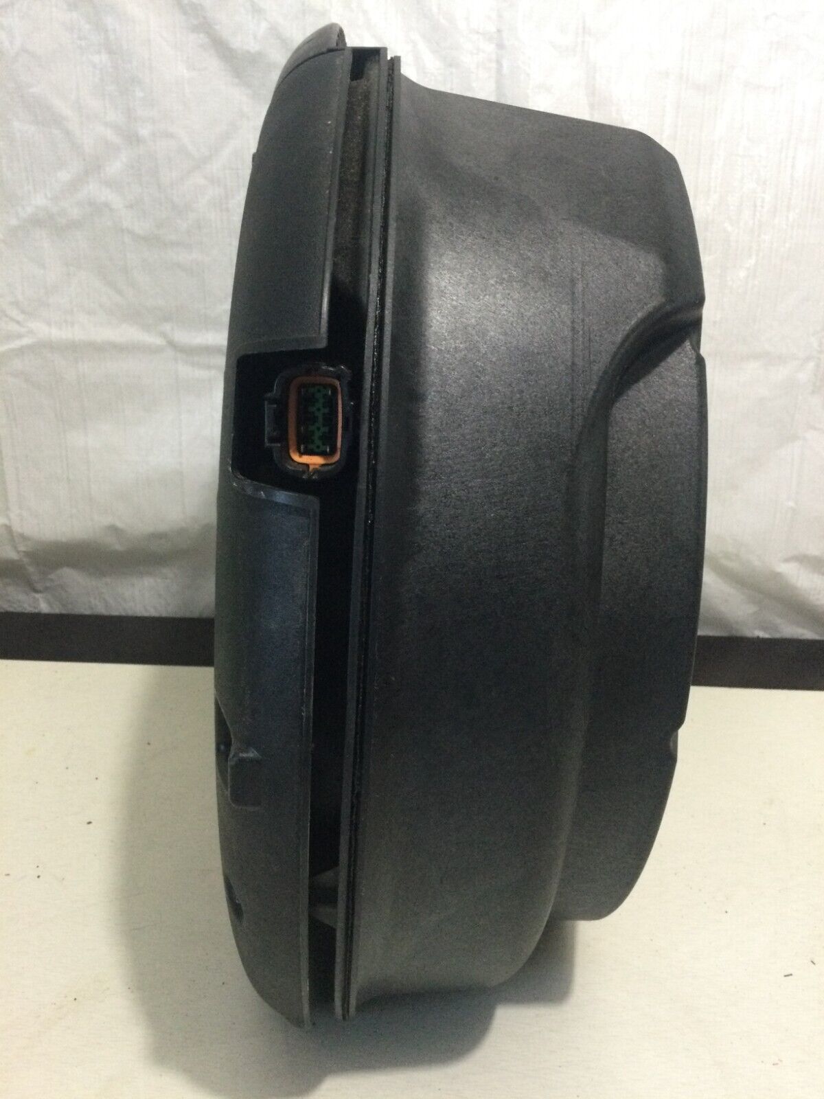 2003-2008 INFINITI FX35 FX45 Bose Rear Subwoofer Speaker OEM 28170-CG000