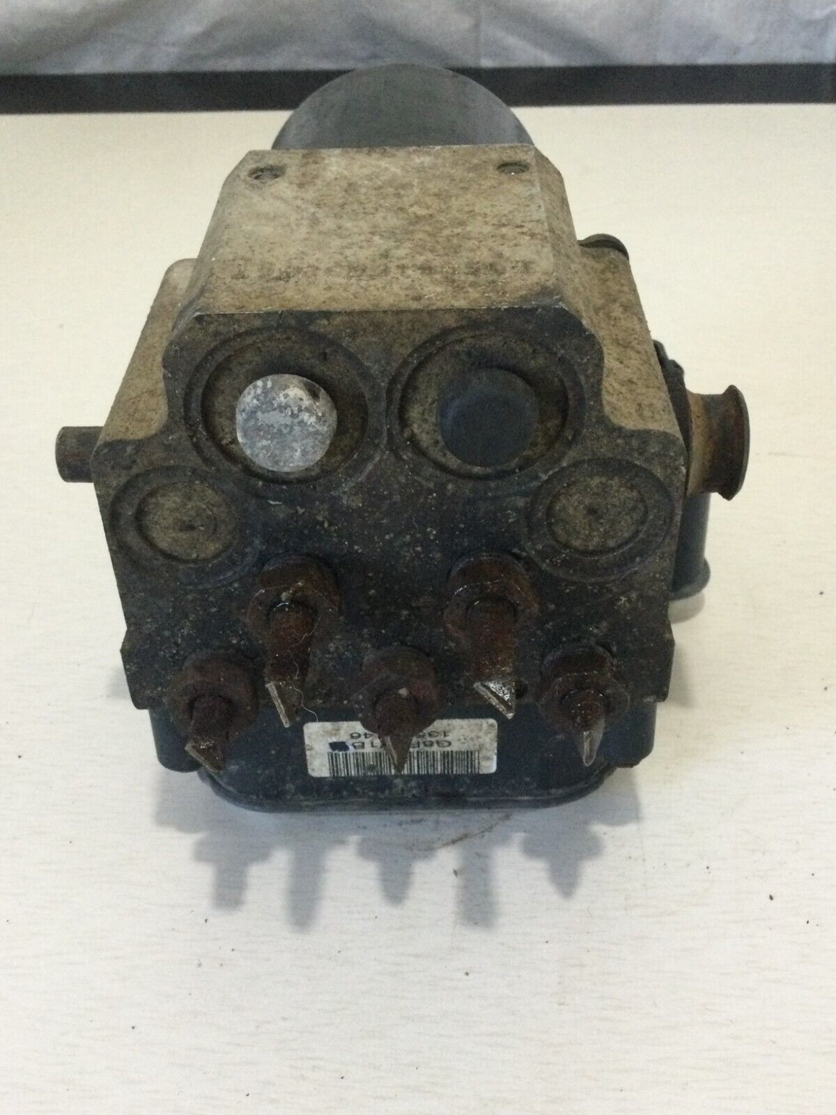 2006 GMC Sierra 2500HD 6.6L Turbo Diesel ABS Anti Lock Brake Pump Module OEM