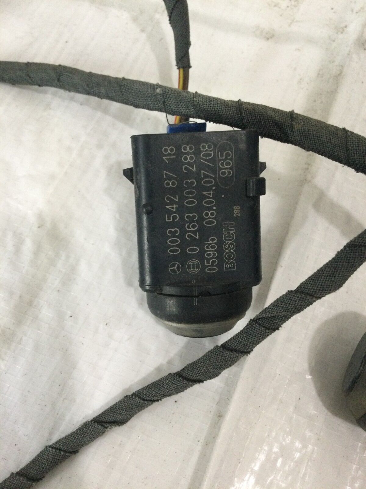 2004 Mercedes-Benz S-Class   Parking Sensor PDC with Harness  0035428718 OEM