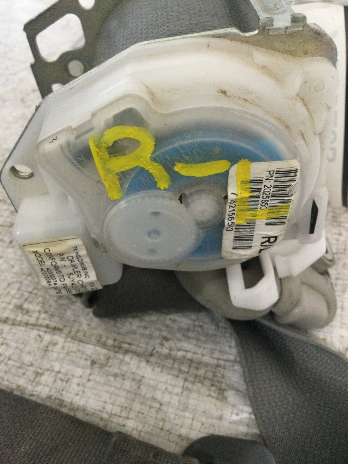 2007 Dodge Ram 1500 Rear Left Seat Belt OEM 2025850