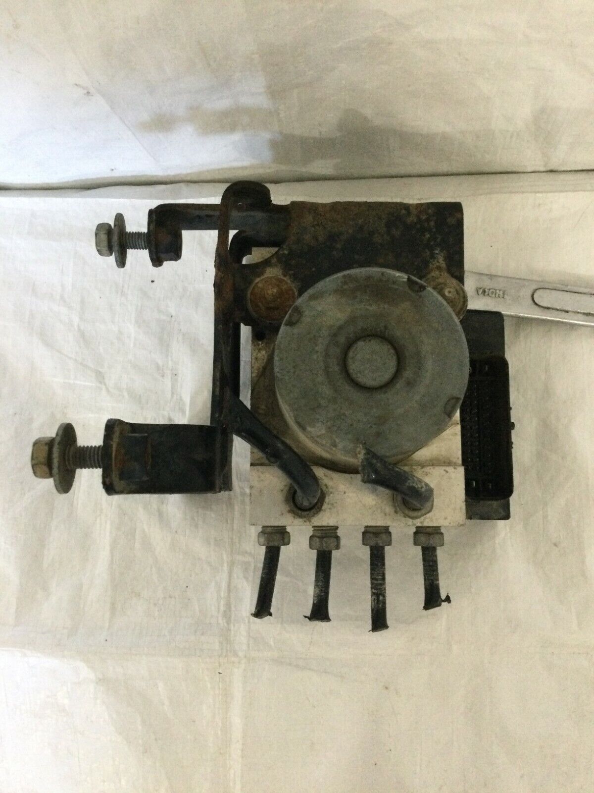 2007 GMC Yukon ABS Anti Lock Brake Pump Module OEM