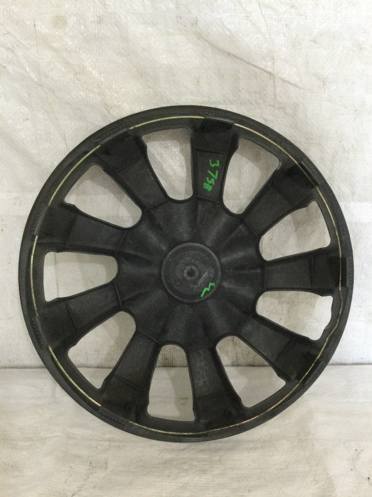 2004 Toyota Matrix Wheel Rim Cover 1 Piece OEM WJ-5084-15