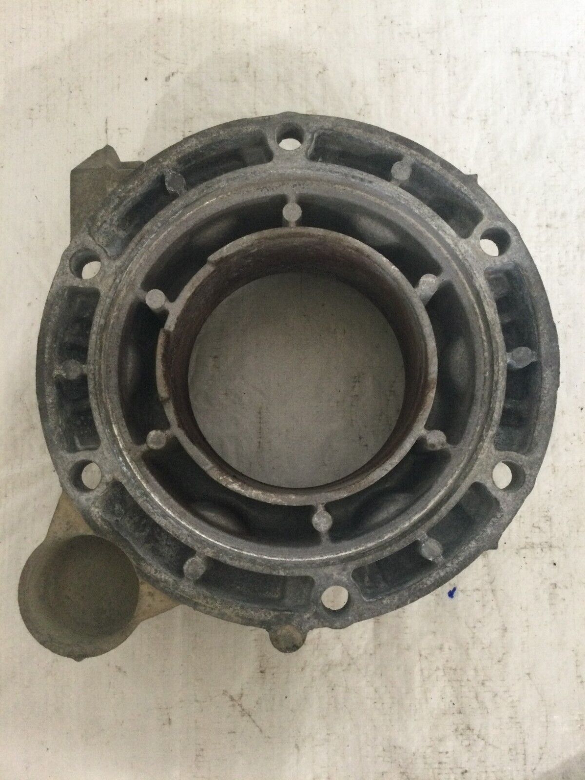2007 Cadillac Escalade ESV Transfer Case Adapter OEM
