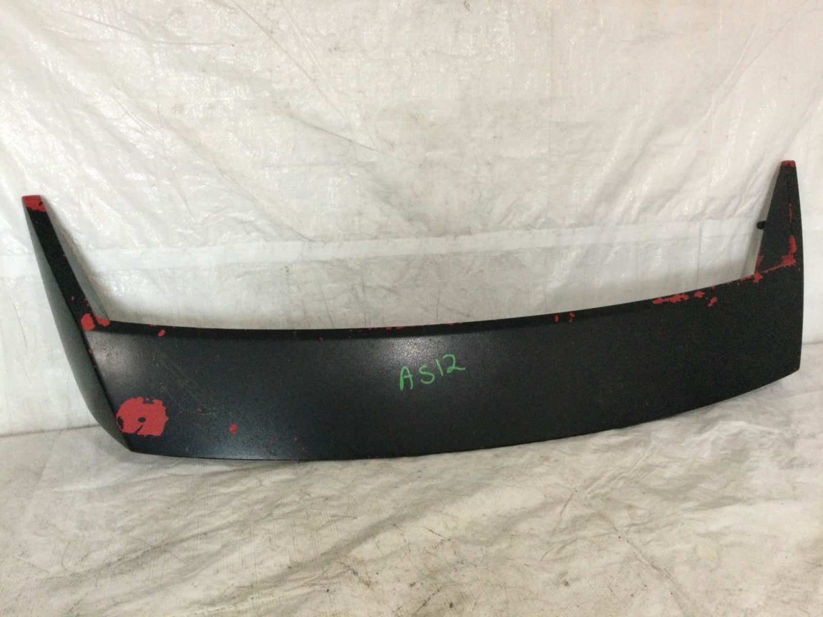 2003 Hyundai Tiburon Rear Spoiler OEM PAINT SCRATCHES/REPAINTED