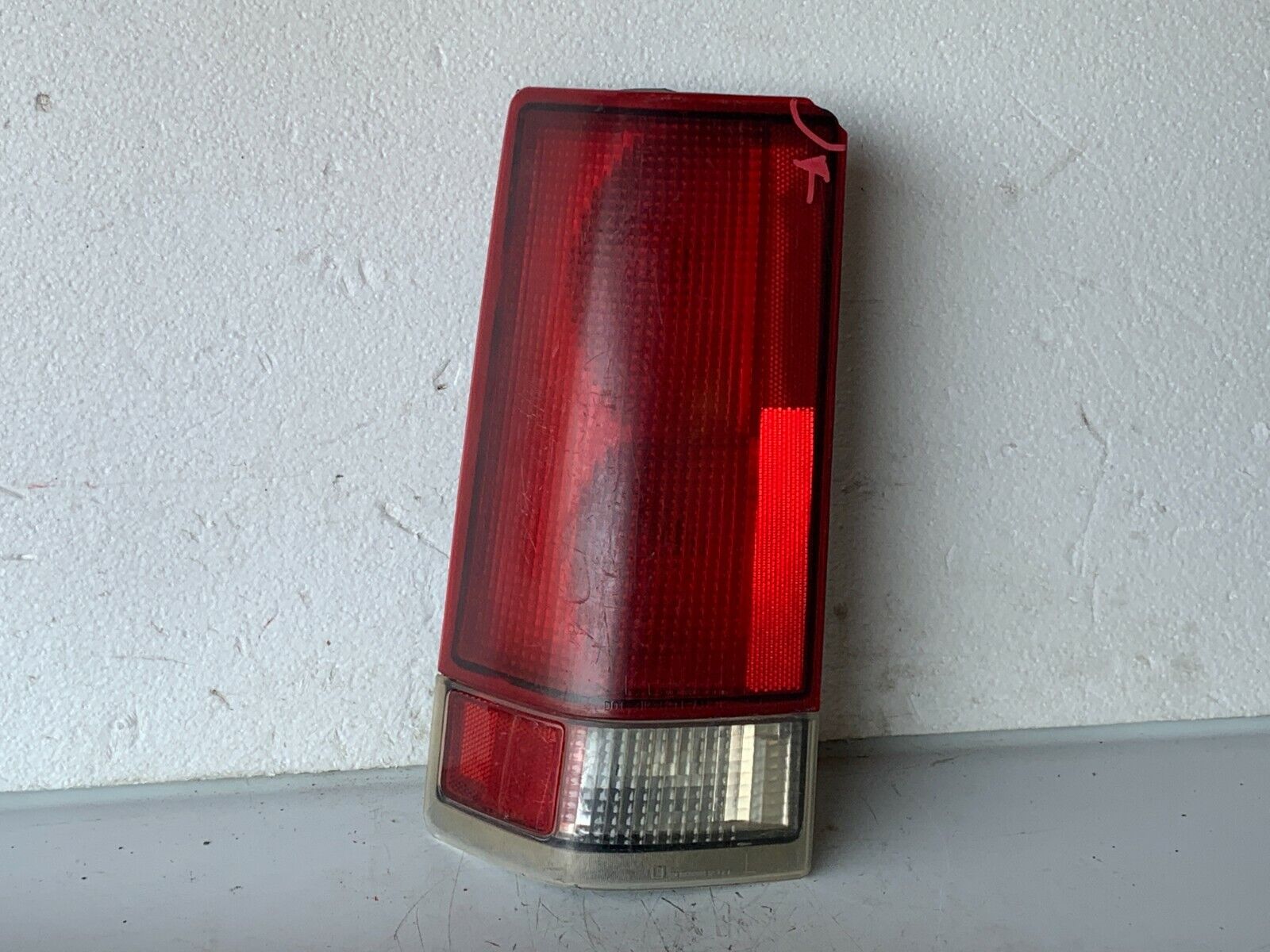 1996-1999 Chevrolet Express GMC Savana Rear Left Driver Side Tail Light Lamp OEM