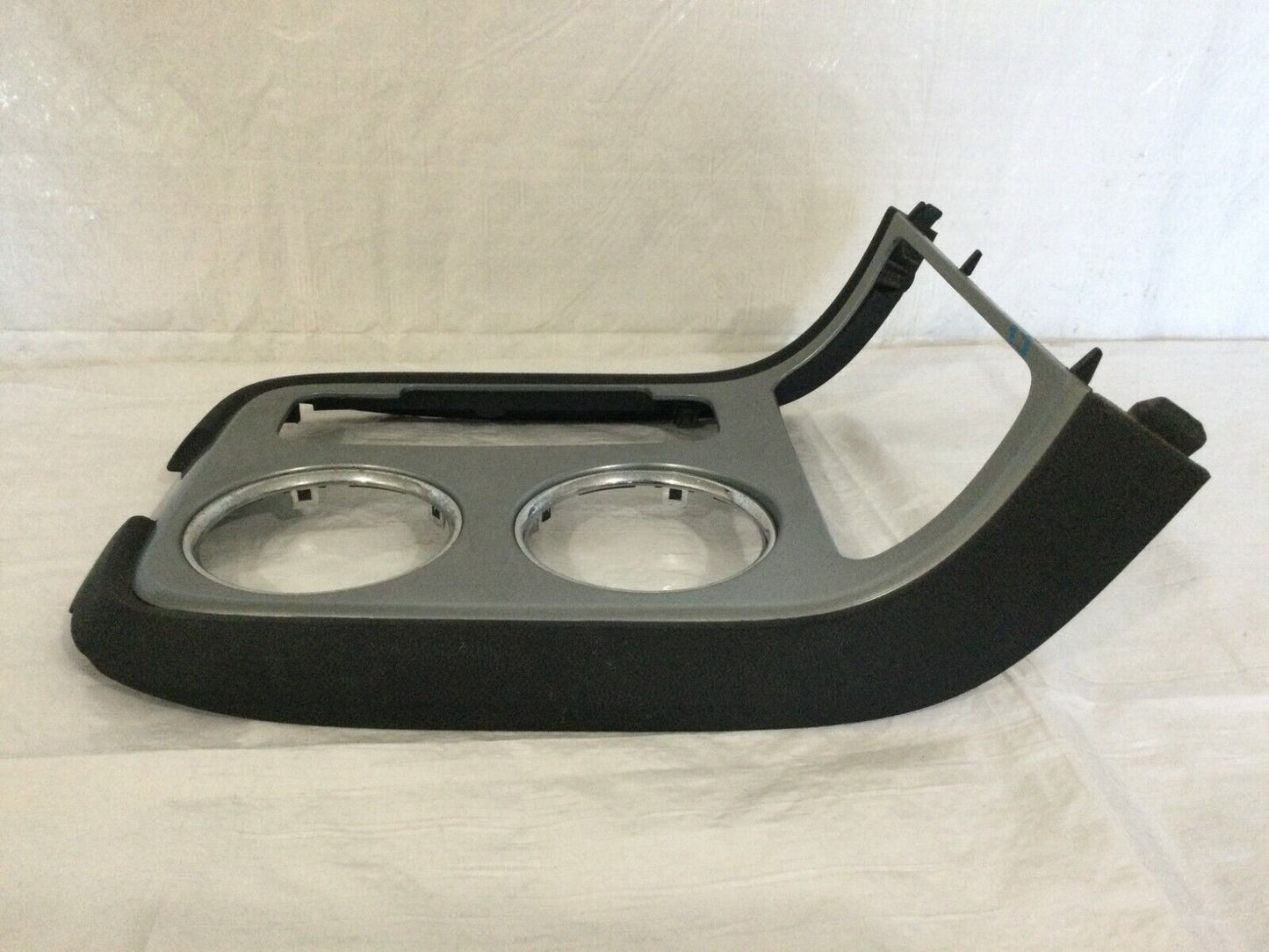 2007-2009 GMC Acadia Shifter Cup Holder Trim Bezel OEM 25814805