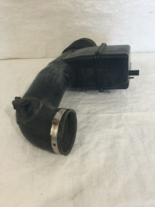 2005-2006 Toyota Tundra 4.7L Air Cleaner Tube Duct OEM 17880-A0010