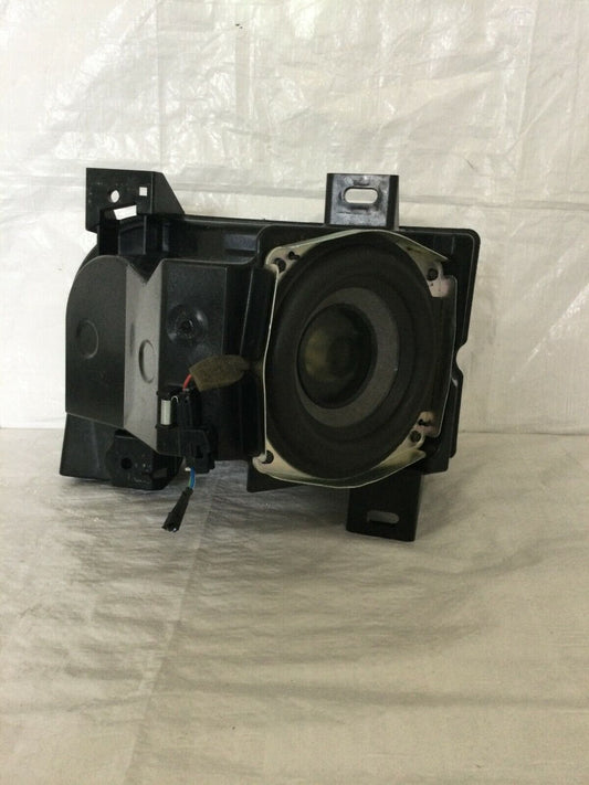 2007-2012 GMC Acadia Bose Audio Subwoofer Box Speaker 15122608 OEM