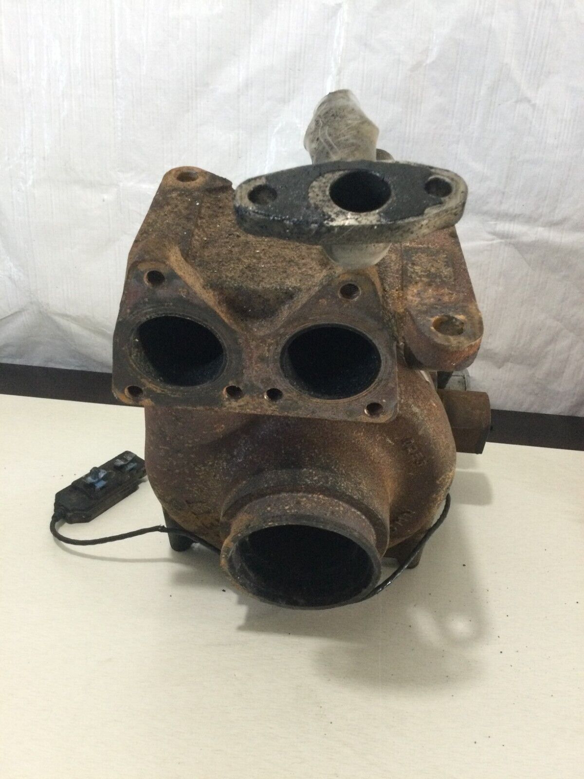 2006 GMC Sierra 2500HD 6.6L Diesel Duramax Turbo Supercharger 8980033661 OEM