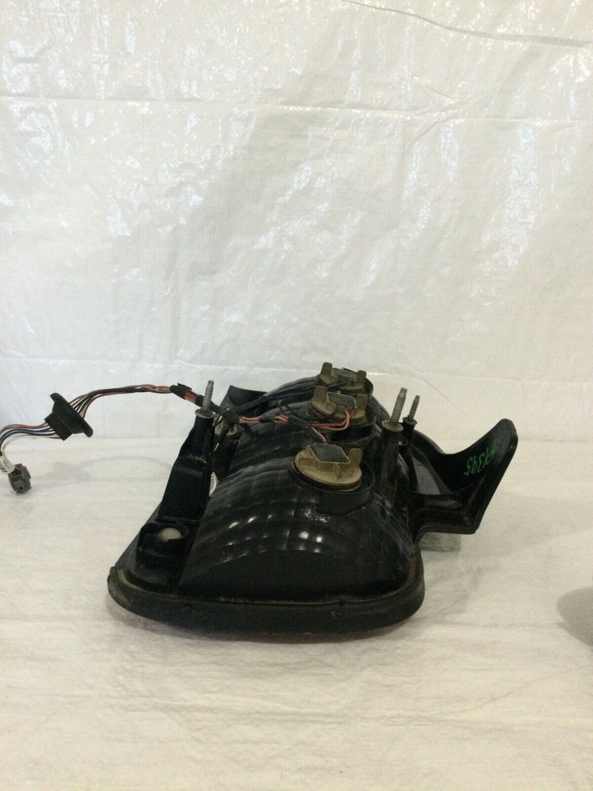 2005-2009 Ford Mustang Tail Light Lamp Left Driver Side OEM LH