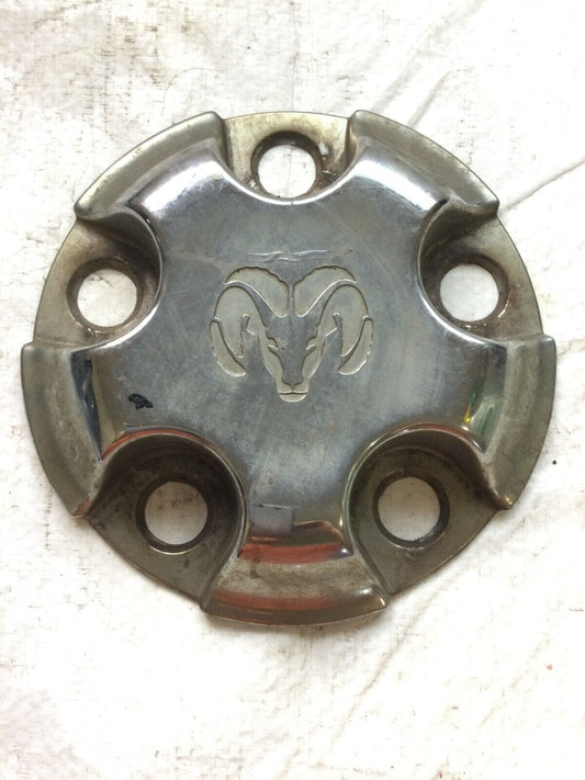 2008 Dodge Ram 1500 Center Wheel Cap OEM 5845973