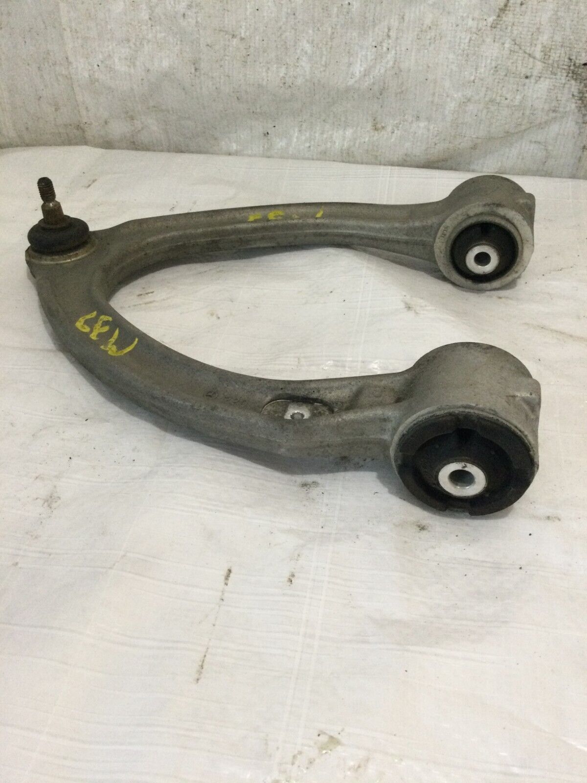 2004 Mercedes-Benz S-Class Front Left Driver Upper Control Arm OEM