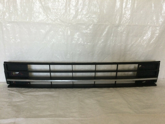 2015 Volkswagen Passat Upper Vertical Grille Bar OEM