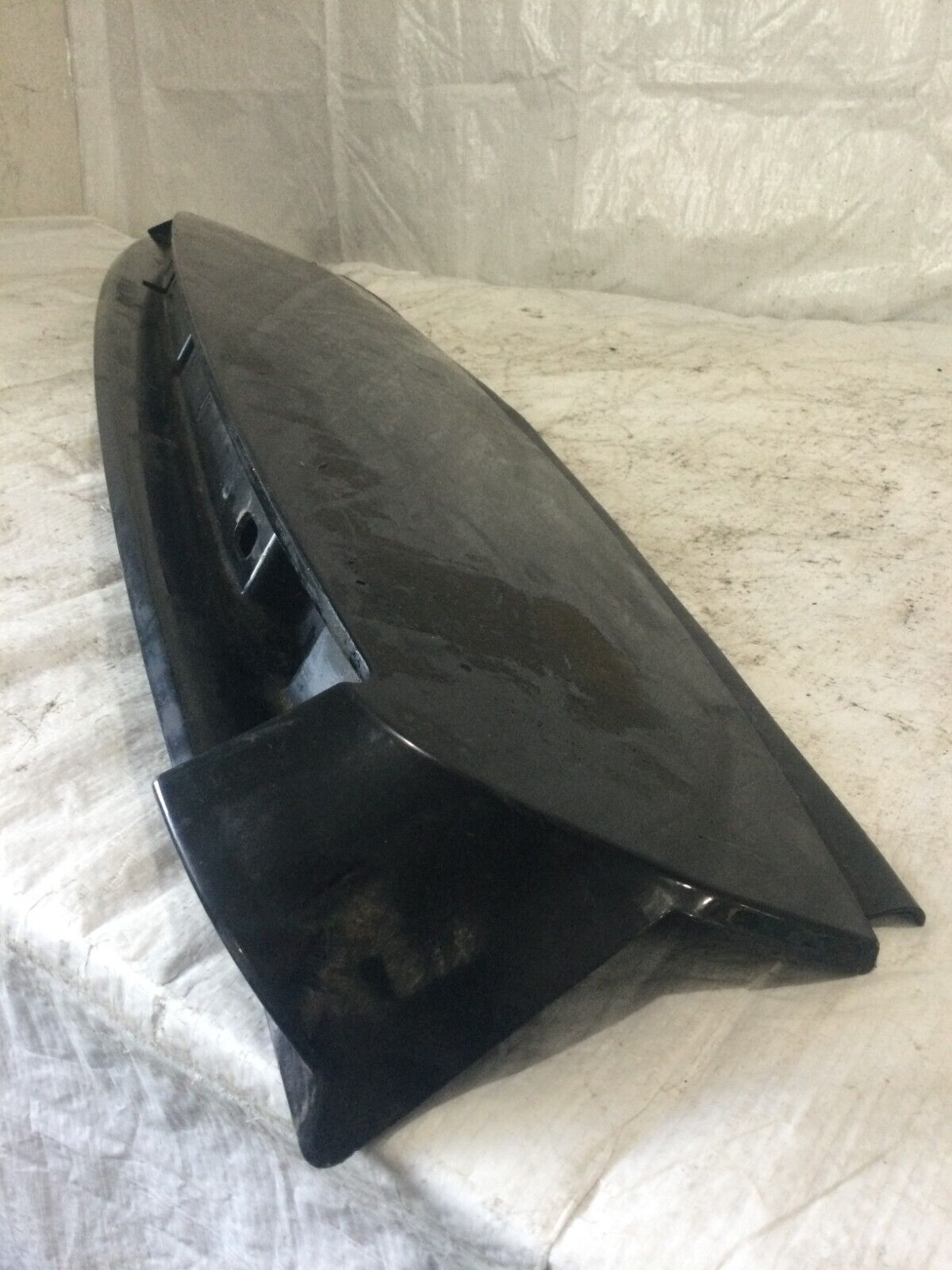 2007 Cadillac Escalade ESV Rear Spoiler Wing 15847938 OEM