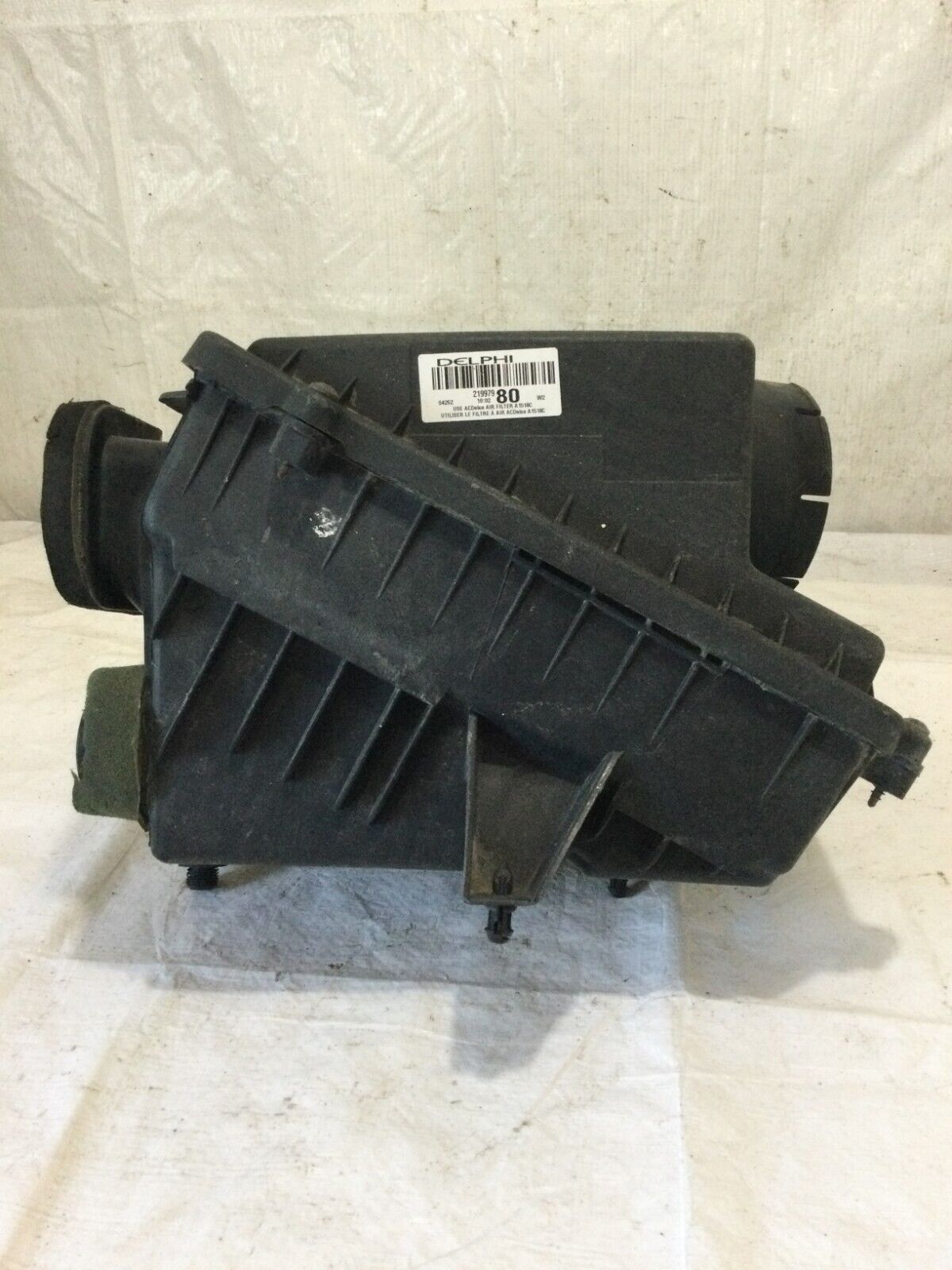 2003-2006 Chevrolet Silverado 1500 Engine Air Cleaner Filter Box OEM