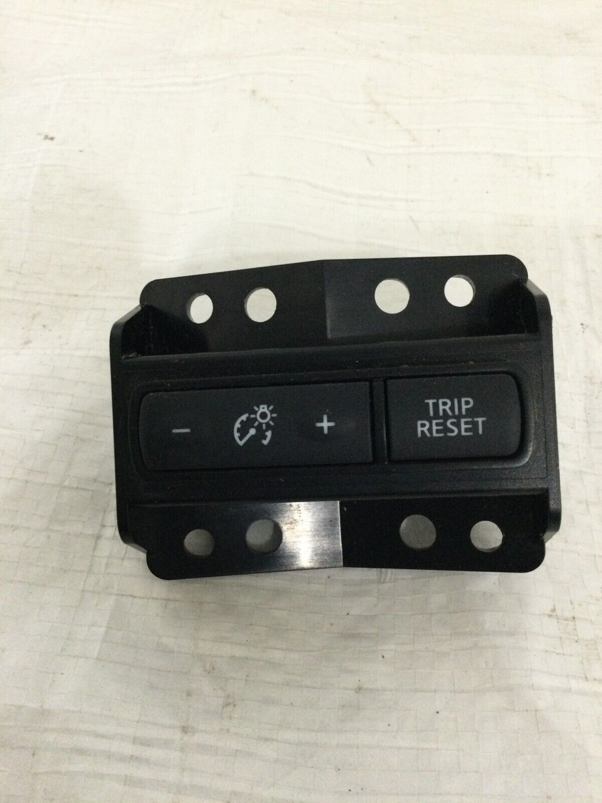 2019-2020 Nissan Rogue Trip Reset And Cluster Dimmer Switch OEM