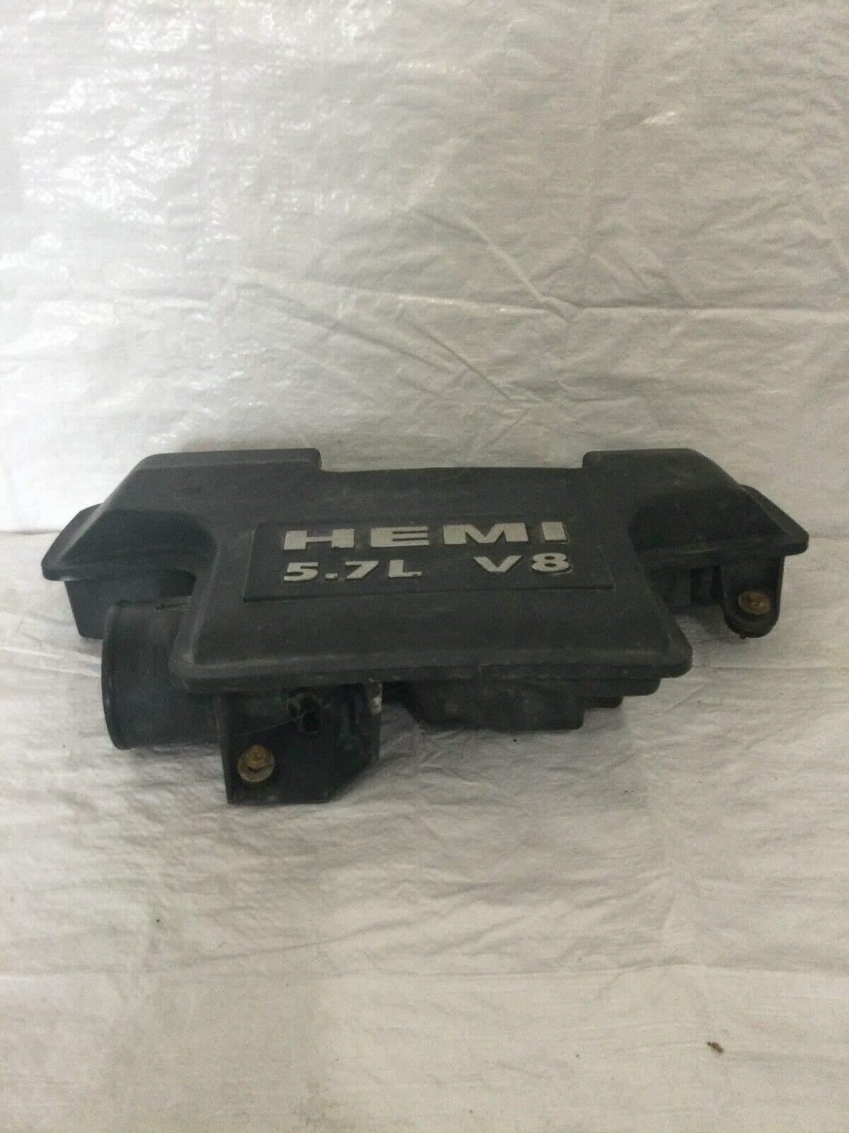 2003-2008 Dodge Durango 5.7L Hemi Air Intake Resonator Housing Box OEM 53032463