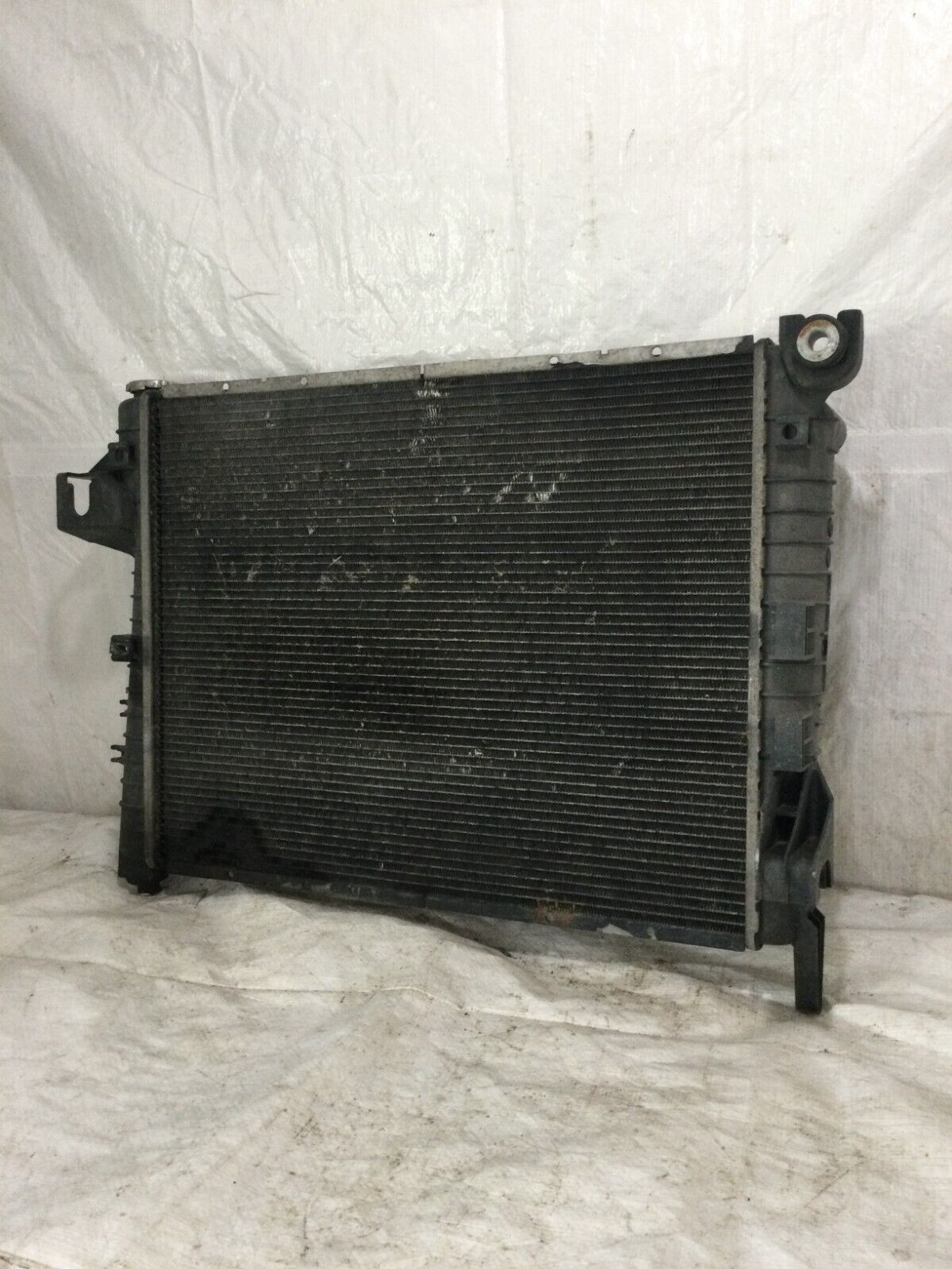 2004 Dodge Ram 1500 Radiator Assembly OEM