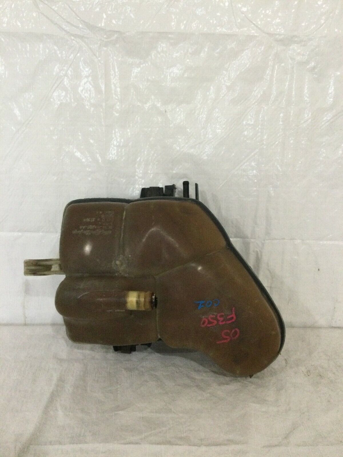 2005 Ford F-350SD Radiator Tank OEM 6.0L Diesel 