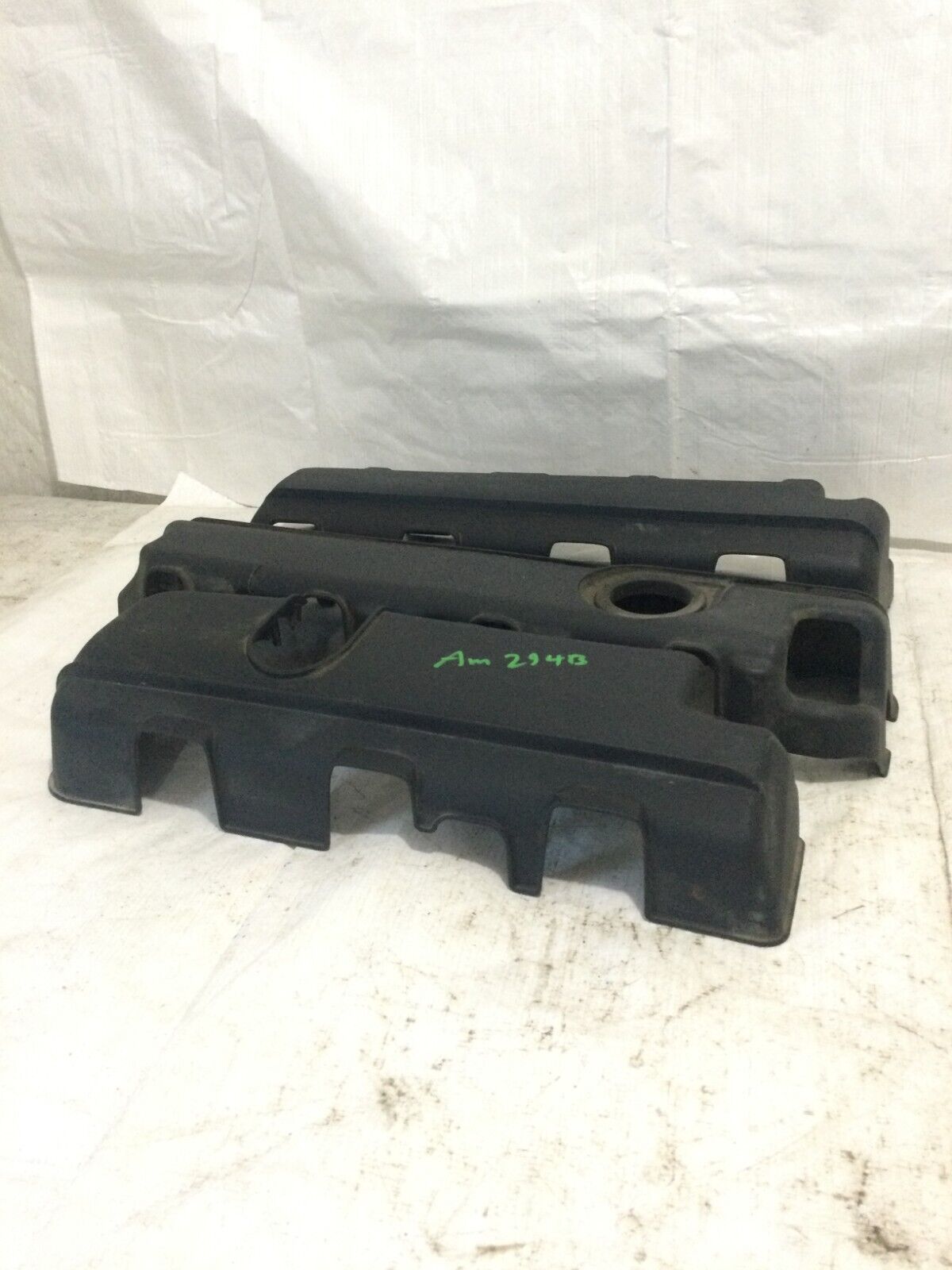 2019 Chevrolet Silverado 1500 Fuel Rail Cover Set OEM 4.3L