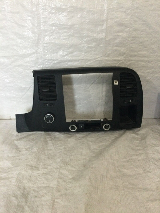 2013 Silverado Sierra 1500 Center Dash Radio Bezel AC Climate Trim OEM