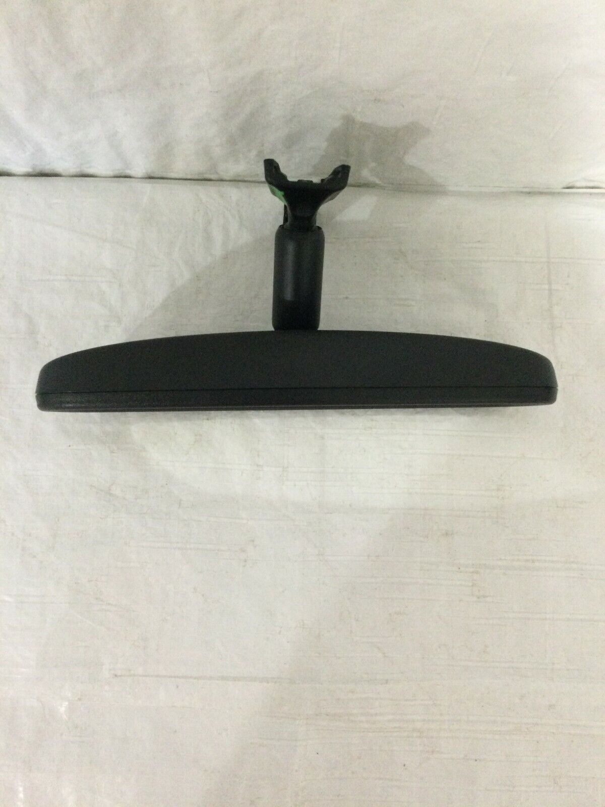 2019 Buick Regal Auto Dim Interior Rear View Mirror OEM 13581081