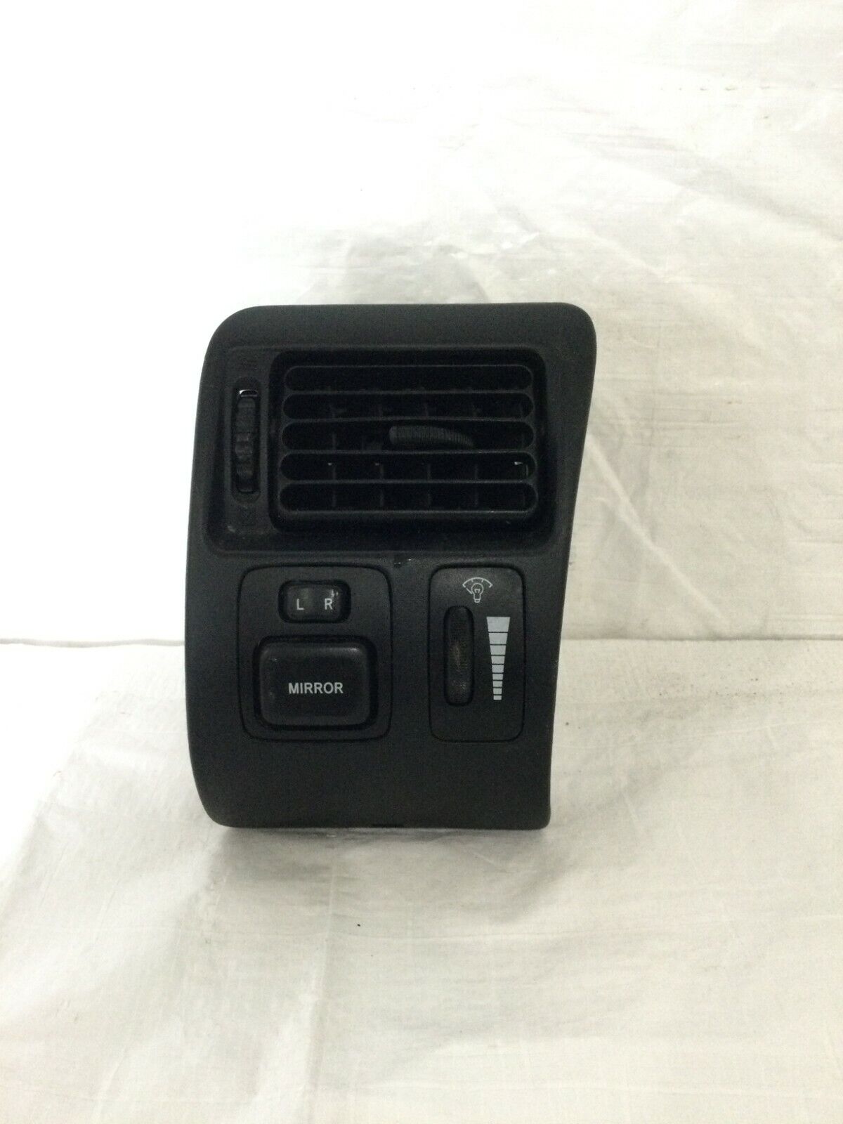 1996 Toyota Corolla AC Dash Vent Trim Molding W/ Mirror Switch 55414-02020 