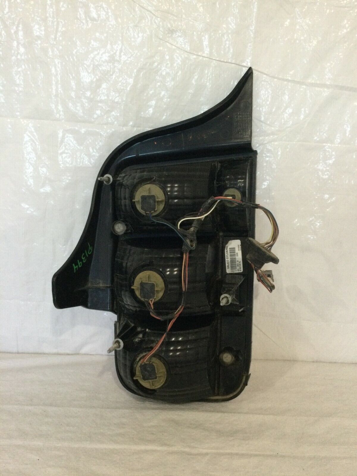 2005-2009 Ford Mustang Tail Light Lamp Right Passenger Side OEM RH